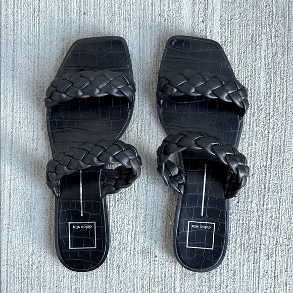 Dolce Vita Indy Sandals - Picture 2 of 8